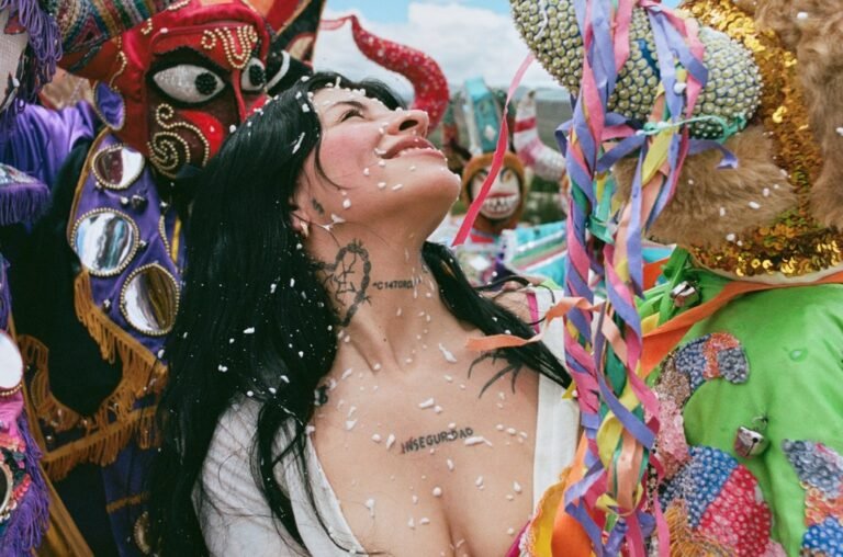 CAZZU EN EL ESTADIO 23 DE AGOSTO