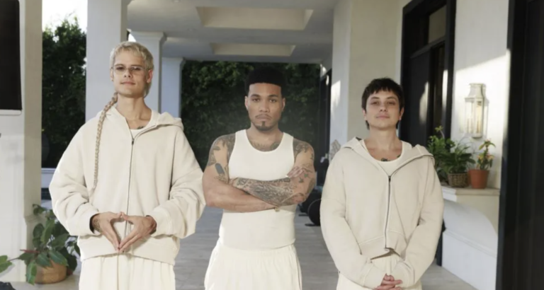 Paco y Ca7riel tienen nuevo invitado