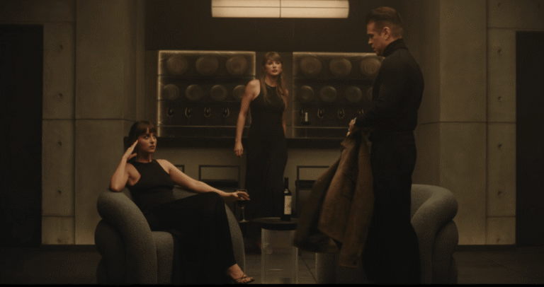Taylor Swift escribió, dirigió y actuó, hizo todo para este videoclip que se estrenó en la entrega de premios